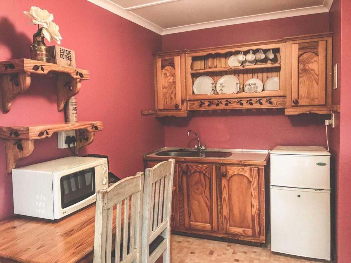 Biggy Best Boutique Hotel & Self Catering Cottages Howick Extérieur photo